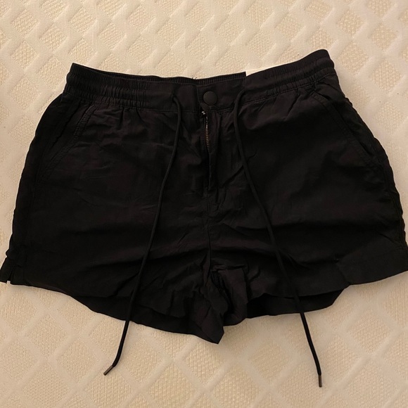 AE High Rise Nylon Sport Short — Never Worn! - Picture 1 of 4